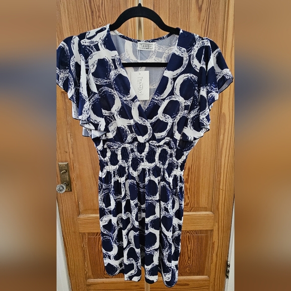 Tamsy Flutter Sleeve Gathered Waist Top One Size (Fits like Medium) - Picture 1 of 5